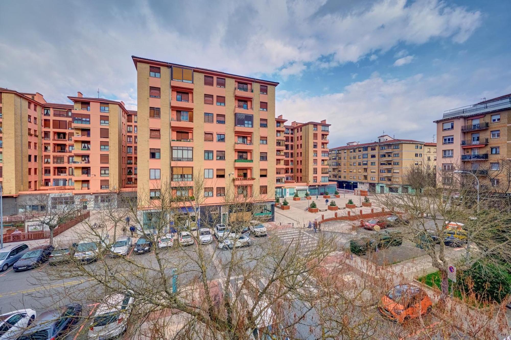 Monasterio By Clabao Apartment ปัมโปลนา ภายนอก รูปภาพ