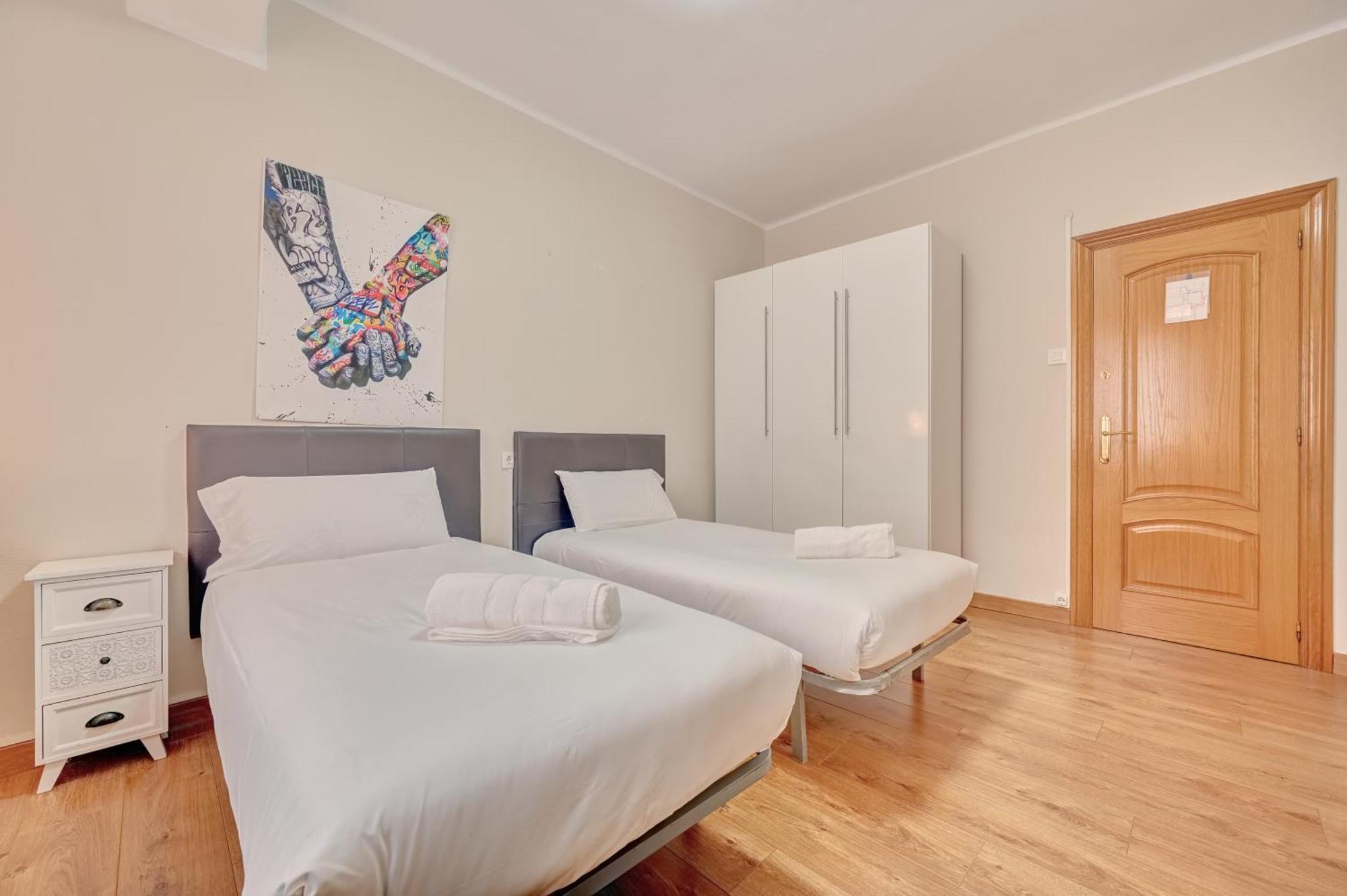 Monasterio By Clabao Apartment ปัมโปลนา ภายนอก รูปภาพ